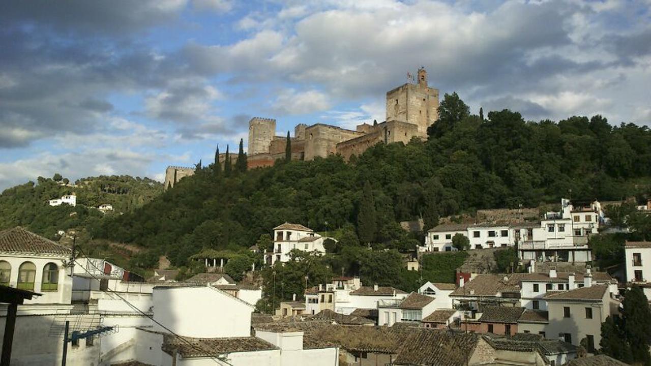 Ferienwohnung Alhambra Views Penthouse Granada Exterior foto